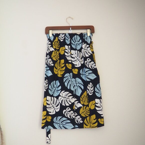!! Hidden Forest Market Palm Leaf Print Navy Blue Skirt w/ Belt - Picture 4 of 5
